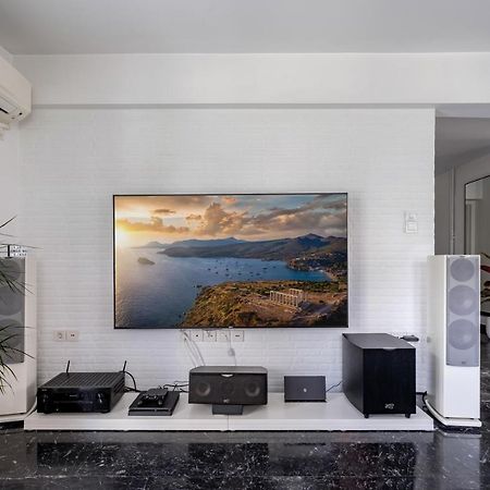 The Black Marble - Sea View, 2Br, 2Ba By Bnc Афины Экстерьер фото
